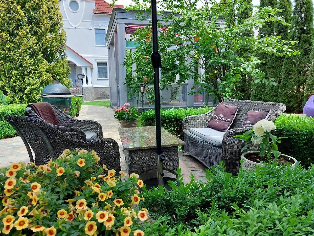 Отель Bortnichi House Киев Украина