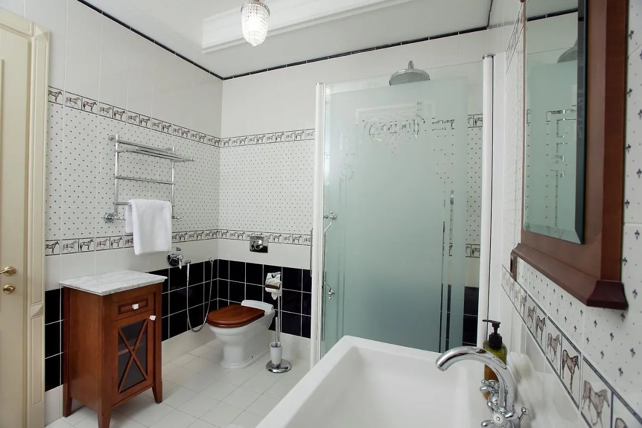 Отель Bortnichi House Киев